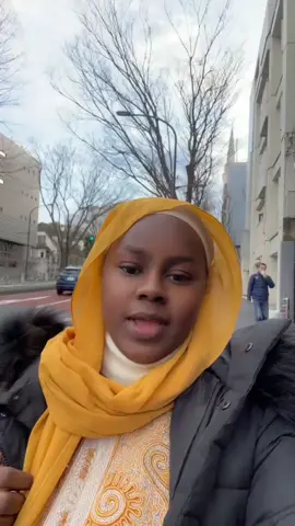 A post by @reinecoulibaly15 on TikTok caption: #binguini_baghaka #palmer #224🇬🇳🇬🇳guineeprtoi #tiktokguineenne224🇬🇳🇬🇳✌️🥰❤️ 