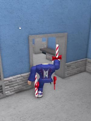 A post by @fearws10rblx on TikTok caption: NO WAY VANI HIT A TRICKSHOT 😭@kreativekyle @vanilbean #mm2 #mm2roblox #robloxmm2 #robloxfunny #mm2fyp #mm2funny #vanilbean #robloxtrend #mm2funnymoments