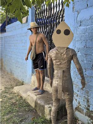 A post by @wilsonalcaraz on TikTok caption: Me convertí en Nahual #fyp #humor 