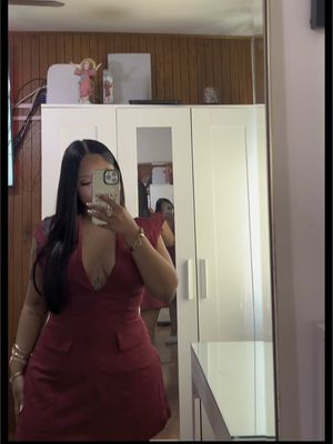 A post by @itsivanilsaa on TikTok caption: The perfect spring dress! 😍🔥✨#springfashion #springoutfit #outfitideas #outfitinspo #curvyfashion #amazonfashion #creatorsearchinsights 