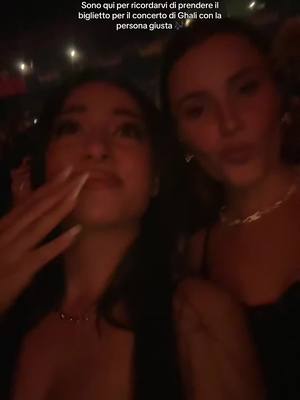 A post by @chaimaacherbal on TikTok caption: BRAVAAAHH AMO @elefincati 😂😂 #concerto #ghali 
