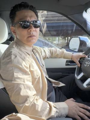 A post by @yokoikenjidiaz on TikTok caption: Al final: El padre hablaba japonés! 