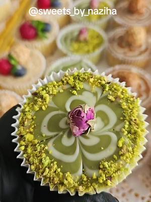 A post by @sweets_by_naziha on TikTok caption: #cheesecake #cheesecakelover #minicheesecake #😍😋👌👍💯 #viral_video #fyyp #cheesecake 