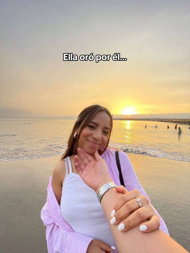 A post by @soyaliheredia on TikTok caption: Tú y Yo, esa fue idea de Dios✨ Te amo novio mío @Iván Urbina ❤️ #viral #dios #jovenescristianos #parati #noviazgo #amor #cristianos #diosesbueno #cristiana #fyp 