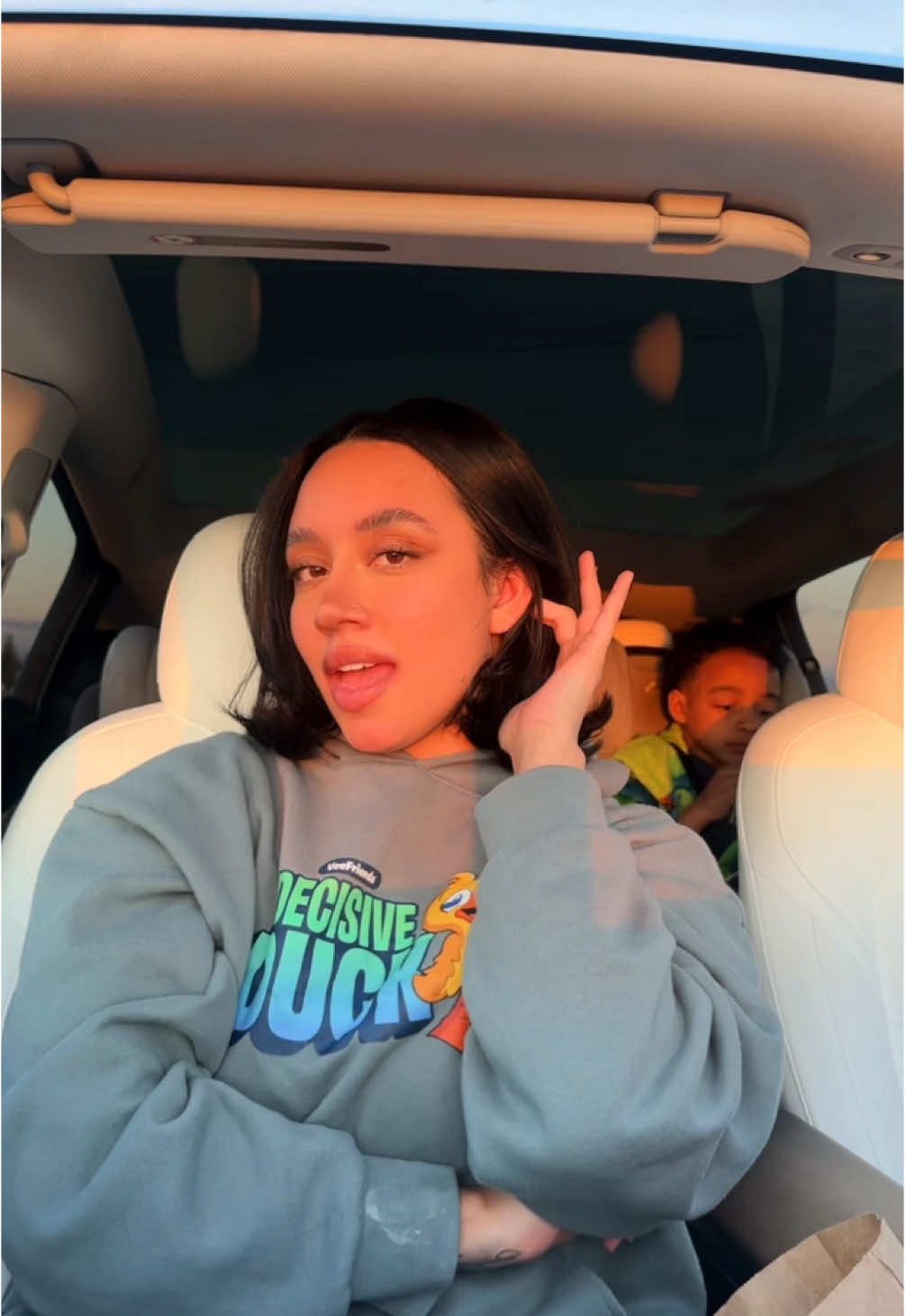 A post by @jachelle25 on TikTok caption: the glitch is crazy 😅