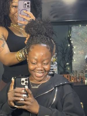 A post by @beautyishername_x on TikTok caption: She rockin that thang like 🙂‍↕️🤸🏽‍♀️☺️ Traditional sew in using our Burmese kinky curly bundles🤍 #tayahsbeautytrap🏚  #newjerseyhairstylist #jerseyhairstylist #phillyhairstylist #nychairstylist #protectivestyles #naturalhair #wiginstall #traditionalsewin #sewin #kinkystraight #kinkycurlyhair #dmvhair  #baltimorehairstylist #curlyextensions #gluelessclosuresewin#26inchwig #wigtok #wigstyling