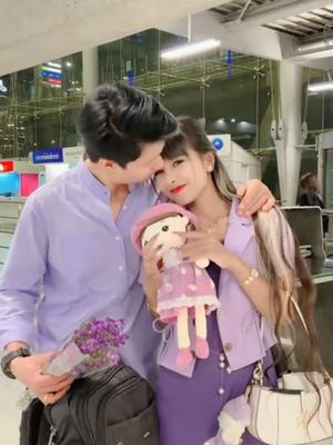 A post by @nandaaung995 on TikTok caption: #tiktokmyanmar #flypシ အနေဝေးကြတဲ့ဘဝကနေကောင်မလေးကိုကတိပေးခဲ့အတိုင်းသူ့ဆီကျနော်ဘယ်တော့မှမခွဲခြင်းမျိုးနဲ့အပီးသွားခဲ့ဘာပီ စေ့စပ်ပီးမဂ်လာဆောင်တဲ့အထိမောင်တစ်ဆင့်ခြင်းစီကြိုးစားပ့မယ်၅နှစ်ကျော်မောင့်အပေါ်ဆိုးဆိုးကောင်းကောင်းခုထိနားလည်ပေးလို့များဂျီးချစ်ဘာတယ်😘❤️@🇲🇲🤍Wai Wai 4.1M🤍🇹🇭 #🥀🖤🥀🖤🥀 