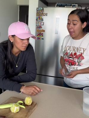 A post by @jorgetoscano93 on TikTok caption: fuera de mi casa mony  #viralvideos #humor #comedia