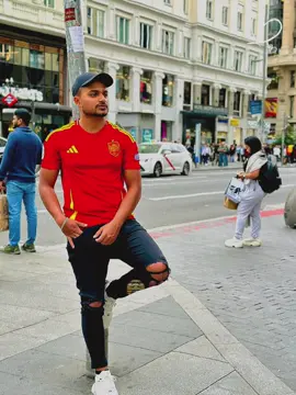 A post by @abir_mahmud_arif on TikTok caption: ❤️👍#spain🇪🇸 #realmadrid #sylhet_nabiganj🇧🇩 