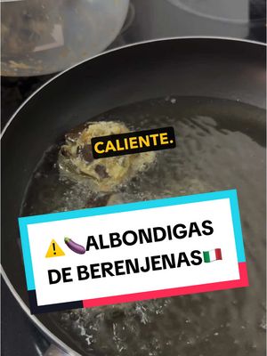 A post by @chefrobertaofficial on TikTok caption: ⚠️🍆 ALBÓNDIGAS de BERENJENAS 🇮🇹😱 ⚠️Esplora Todo Nuestro Mundo Aqui!↙️ https://linktr.ee/ChefRobertaAromaRoma (Link en la Bio) 📌 ¿Interesado en Cursos (online o presenciales en Costa Rica), Consultas o más Información? ZOOM GRATUITO con la Chef ✉️ Escríbenos a: chefrobertaescuela@gmail.com 📞 Contáctanos vía WhatsApp: +506 6214-4553 ⚠️📚LIBRO GRATUITO! ¡5 recetas saladas y 1 dulce para cocinar "Como en Italia" 🇮🇹http://tiny.cc/ComoEnItaliaChefRoberta (Link Directo en en Perfil)   #aromaromacostarica #sanjose #sanjosecostarica #aromaromasanjose #pizzacostarica #pizzaitaliana #aromaromapizzeria #pizzatime #pizzaromana #pizzachefroberta #senticomescrocchia #chefrobertarecetas #pizzalover #pizzaencostarica #food #pizzaencasa #chefroberta #comida #comidaitaliana #pasta #recetas #recetaschefroberta #recetasitalianas #palaromana #pizzaromana #pizzapalaromana #palaromanachefroberta #pizzachefroberta