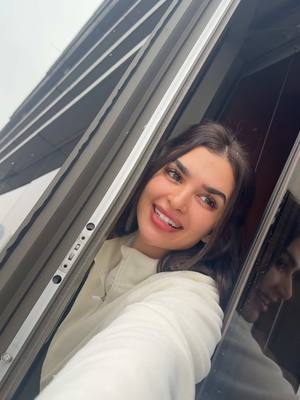 A post by @missdouaa.officiel on TikTok caption: ابحث عن 【51467804】 على موقع SHEIN واستخدم الكود Missdouaa2025 للحصول على خصم 15% #Glowmode#Glowmodejacket#leggings#Glowmodeleggings#OOTD#gym#grwm #missdouaaofficiel_جيش #missdouaa #missdouaaofficiel #missdouaaجيش 