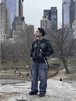 A post by @lov3strvck on TikTok caption: #nyc #outfit #centralpark 