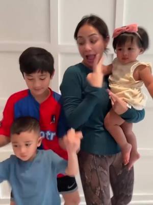 A post by @raffi_nagita on TikTok caption: Tengah Malem VELOCITY 🤣🩵