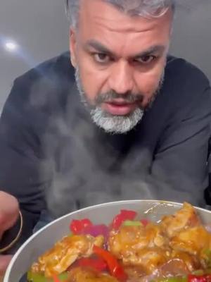 A post by @hdmeal on TikTok caption: Chicken Manchurian – The Ultimate Cold-Weather Snack! ❄️🔥 Ready in just 15 minutes, this flavorful dish packs 480 calories and a solid 46g of protein 💪—perfect for staying fit without missing out on taste! Feeling hungry? Pair it with a roti or enjoy it solo – fit ho jao 🤟 #hdprogram #hdmeal #healthdrops #desidiet #punjabi #weightloserecipe #indianfood #snackforweightloss #melbourne #aus