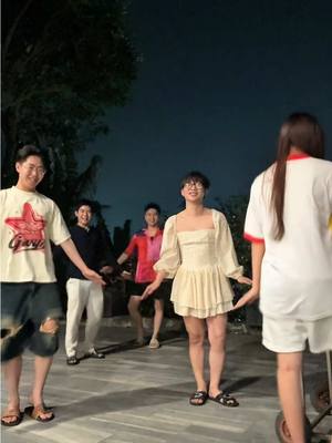 A post by @nam.perdz on TikTok caption: Chúc mừng sinh nhật @Bách Khỉ  🎉🥳🤡