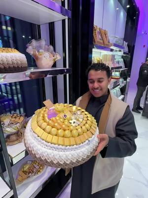 A post by @ssooooo3 on TikTok caption: حلويات هالسنه من اني وداني اخيرا صار بينبع ✋🏻😍💃 #ينبع#اني_داني #حلويات_العيد#شوكلت_العيد#تغطيات#ينبع_المزه  #اكسبلور #fyp #حلويات #العيد #جده_الكورنيش #الشعب_الصيني_ماله_حل😂😂 