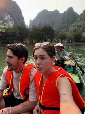 A post by @danyrdzsaa on TikTok caption: Se nos cumplió conocer una parte del mundo juntos! @Pablo | 🇲🇽 in 🇳🇱 