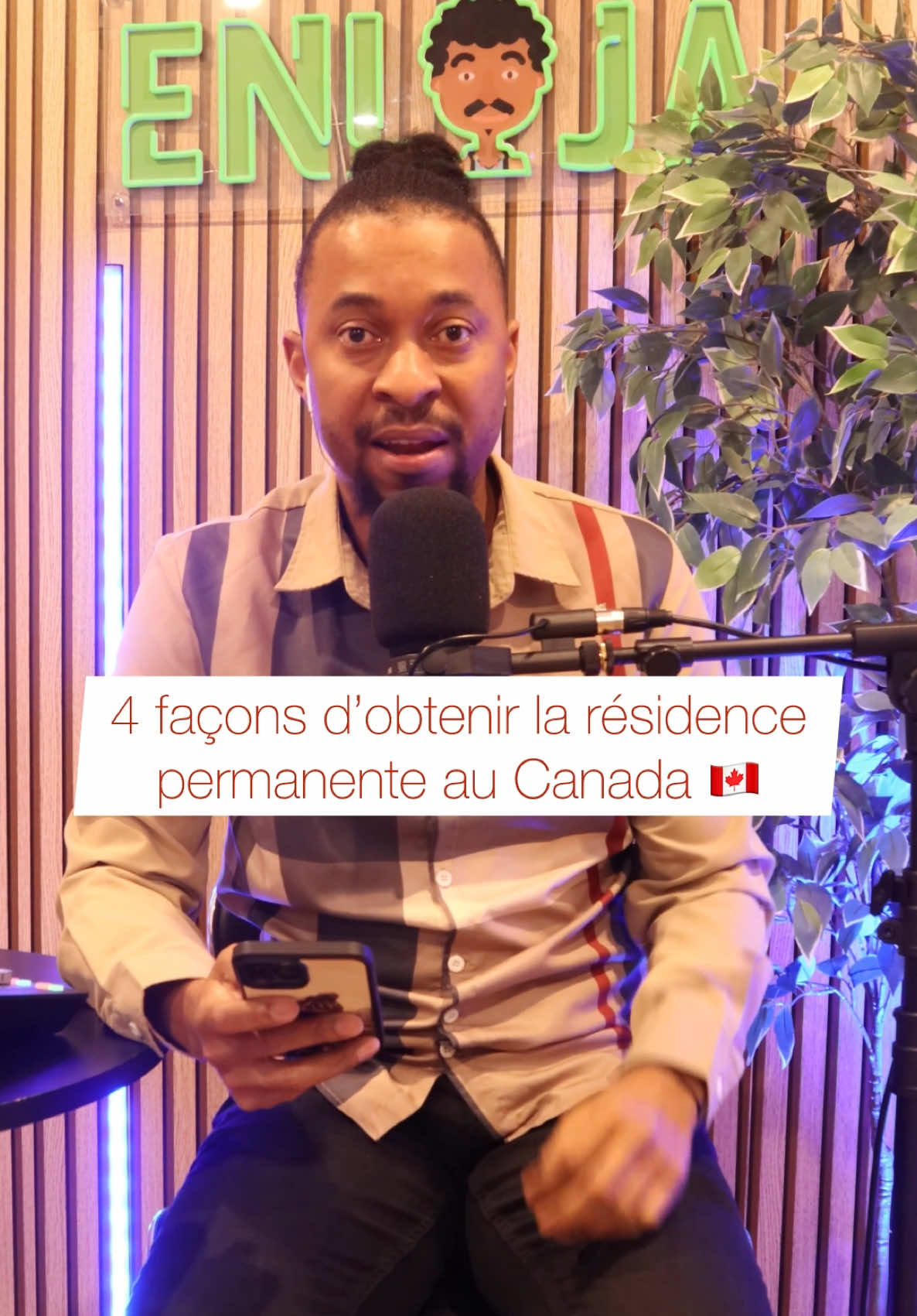 A post by @enloja on TikTok caption: 4 façons d’obtenir la residence permanente au Canada 🇨🇦. #residencecanada #entreeexpress #peq #demandeurdasile #africantiktok #haitiantiktok #fyp 