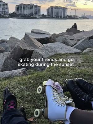 A post by @keikobeiko on TikTok caption: Bust my ass but so funnn💕