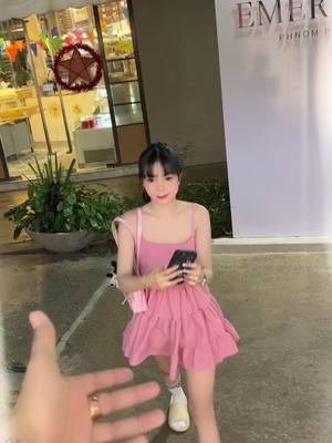 A post by @lim.kimseng on TikTok caption: #CapCut អូនដូចជាផ្កាយ សម្រាប់បង❤️@Lida 🦖 