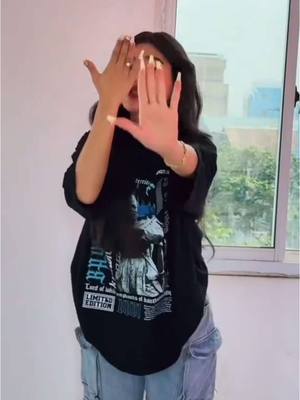 A post by @cherry2cherry on TikTok caption: မချယ် ကပြီလေ💃🏻@Tee World #tiktokmyanmar🇲🇲 #tiktok #p 