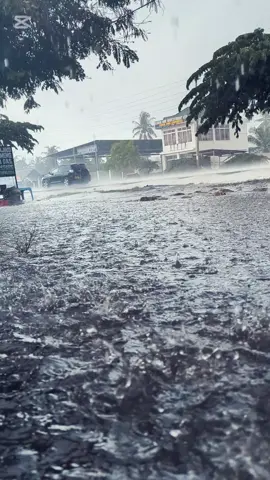 A post by @alcarly0 on TikTok caption: #CapCut  mother nature #rain #nature #daressalaam #tiktoktz🇹🇿 