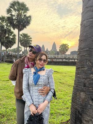 A post by @preapsovath77 on TikTok caption: អូនជាគ្រាប់ពេជ្ររបស់បង❤️