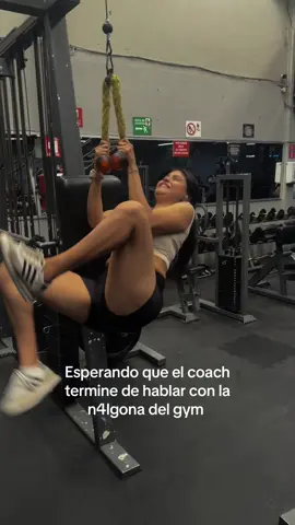A post by @arii_klaus on TikTok caption: #gym #gymtok #gymmotivation #bodybuilding #humor 