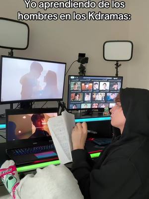 A post by @libardoisaza on TikTok caption: Jajaja ¿Cuál es su kdrama fav?  #humor 
