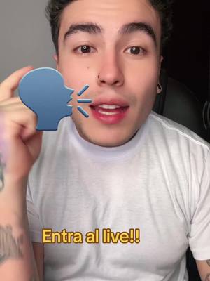 A post by @jorgesalazaryt on TikTok caption: Entra al live!! Cuál otro nombre me pongo ? ✍️👚