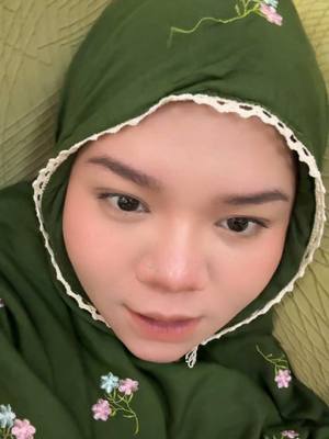 A post by @sbhdee_ on TikTok caption: Cisss bntr tarawehan 