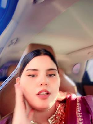 A post by @silntgirl0official on TikTok caption: Kis kis ko eid chahiya 🫰🏻