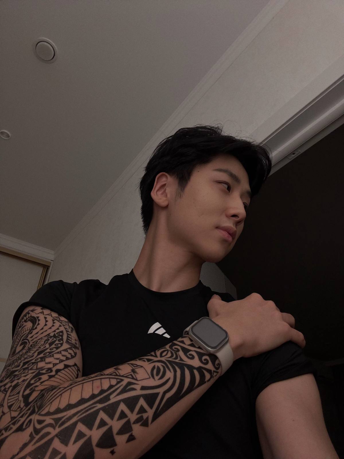 A post by @raidess on TikTok caption: ❤️INSTA : raides1
