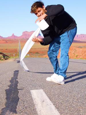 A post by @faffapix on TikTok caption: Pt.2 When you run out of toilet paper in the middle of nowhere, but it’s not a problem for you! 😜 #teamfaffapix #monumentvalley #toiletpaper 