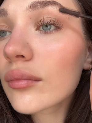 A post by @maddieziegler on TikTok caption: this is my perfect everyday mascara @ILIA Beauty 🤎 #iliabeautypartner 