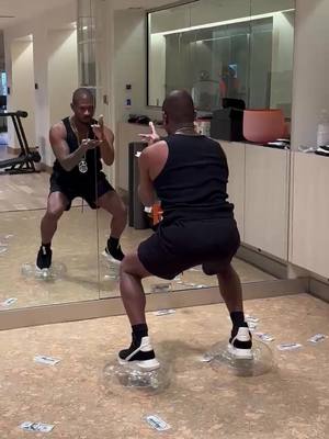 A post by @usher on TikTok caption: Stay focused! #PPFTour starts in 2 days. See U soon London 🍒  #usher #fyp 