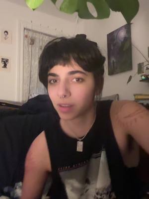 A post by @cascina on TikTok caption: i’m a pisces 