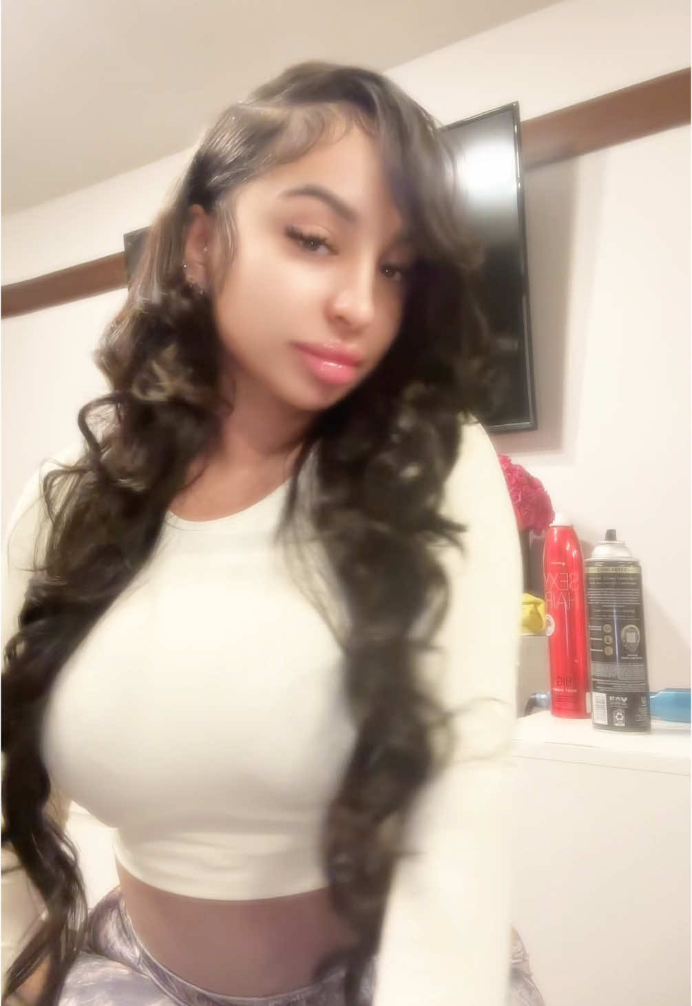 A post by @siangietwins2 on TikTok caption: Clock it 💕 #fyp 