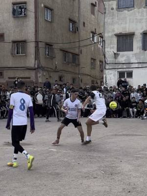 A post by @mehdi_amri_10 on TikTok caption: BOTOLA RAMADAN HAY HASSANI 🇲🇦⚽️🏆 Commente mdina jaya ⬇️