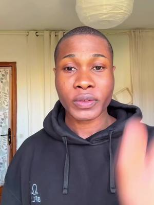 A post by @le.parolier.on on TikTok caption: #lagocedrick #meufdu16 #reunion #pourtoii #viral_video #fly #on #fyp 