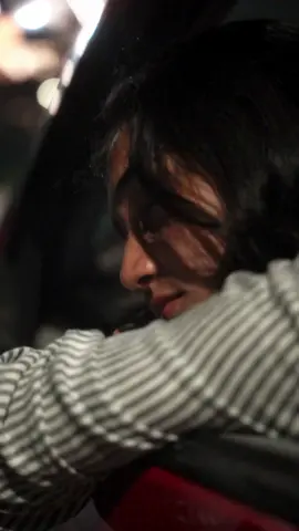 A post by @ishini_wijesinghe on TikTok caption: සඳ නුඹ! 💛 video edit : @DILU Beats  🎥 : @Kv |  🎵 @AYSH #onemillionaudition #trending #ishiniwijesinghe #viralvideo #dilubeats #sandanubaawidin 