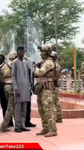 A post by @bamisidibe99 on TikTok caption: #videoviral 
