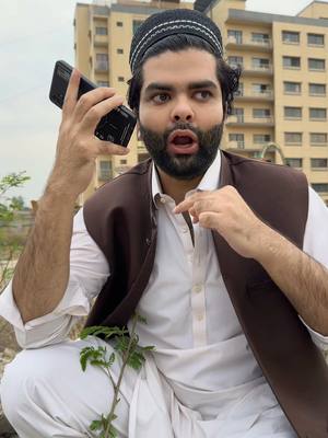 A post by @yaseenmalak7 on TikTok caption: Za bam sham tu bam she 😅 #okboys #yaseenmalak #foryou #yaseenmalakfam 