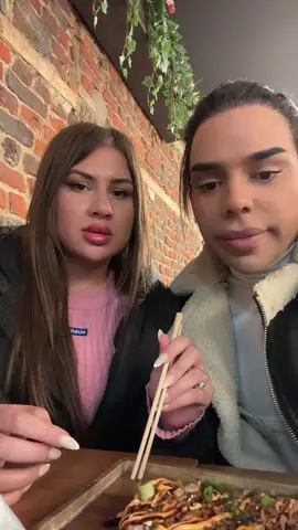 A post by @alperados1 on TikTok caption: Besti ile aşk sıralaması 😌#keşfetteyizzz #keşfet #fyp #beniöneçıkart #sıralama 