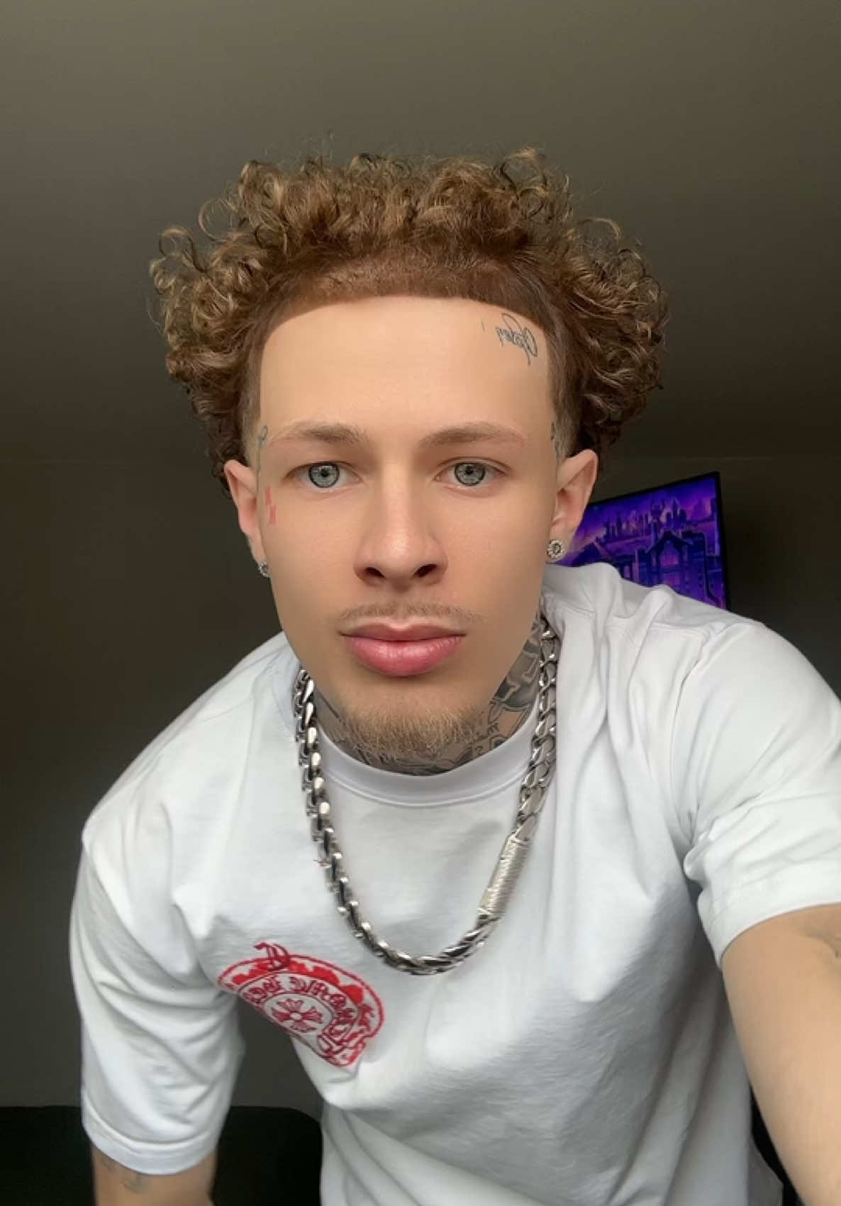 A post by @kngjuliann on TikTok