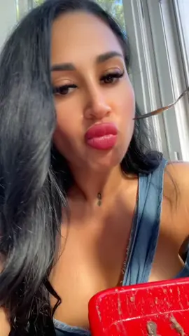 A post by @semra.rebecca on TikTok caption: 👯‍♀️