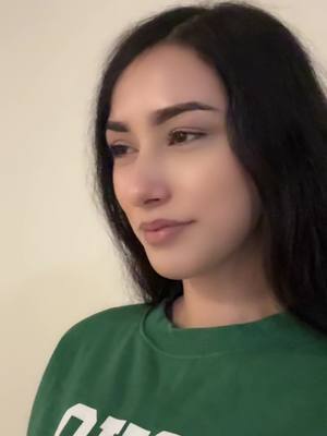 A post by @haniye_mazari_officiall on TikTok caption: 🫀
