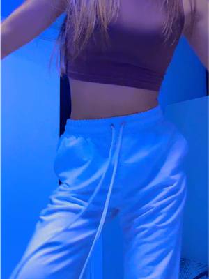 A post by @llona_polishchuk on TikTok caption: 💙or🩵 ?