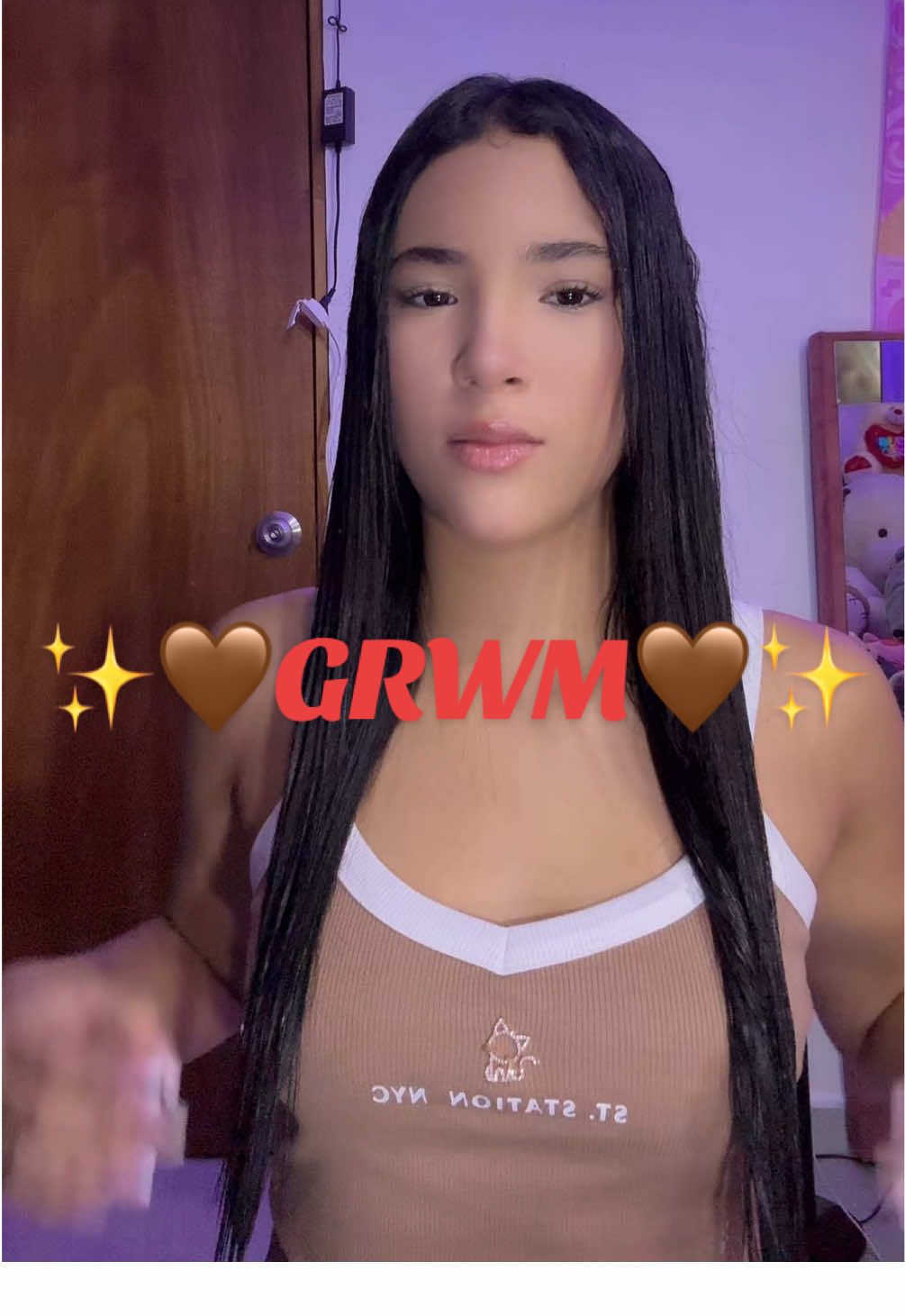 A post by @royli_flash on TikTok caption: #grwmmakeup 