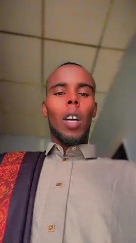 A post by @taliye_fadhiyo_90 on TikTok caption: Alxm allow waa kugu mahad 🥰🤝☝️@```AحMEت NaaجI🧸💝👮``` @axmed.cabdi.koosar @Jananka mustaqbalka1 